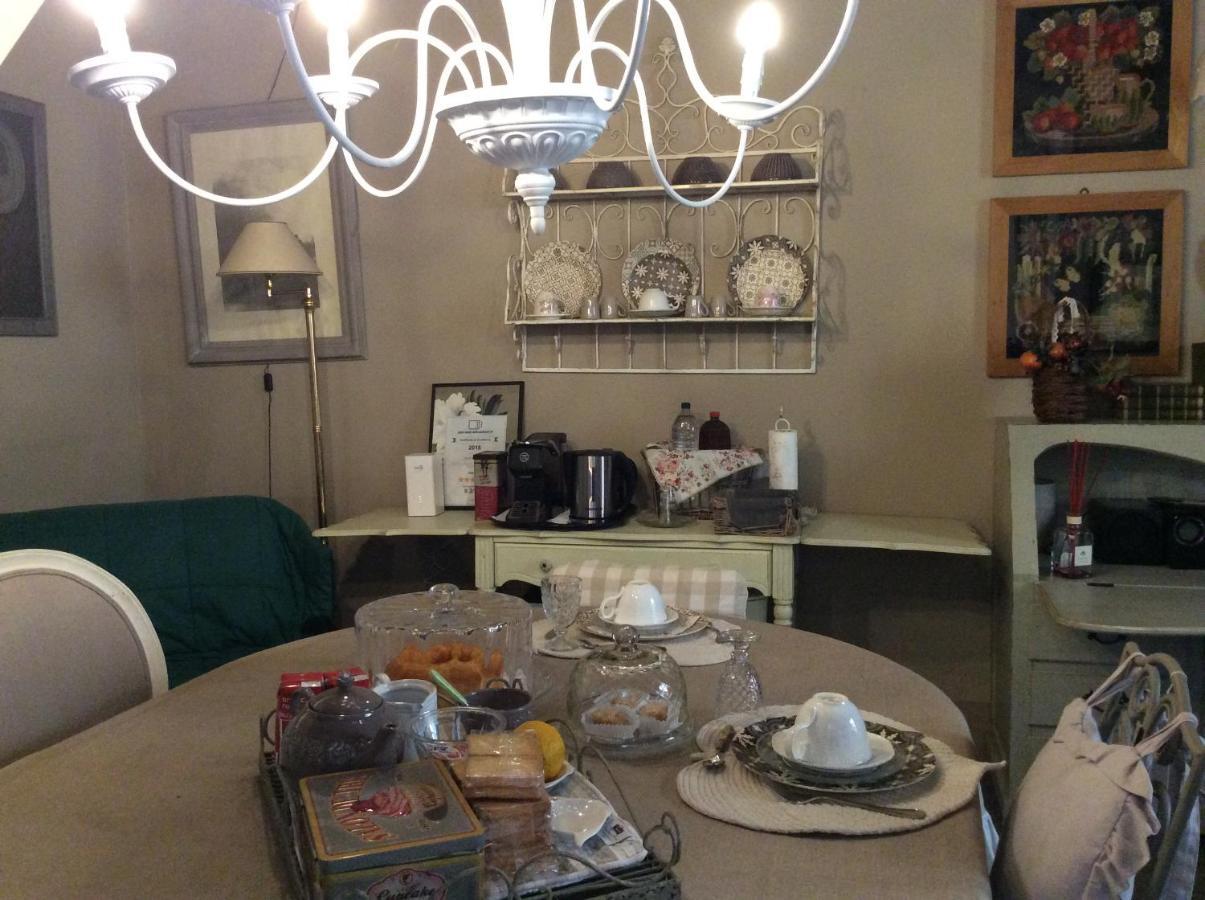 Aria Di Campagna Bed & Breakfast Lodi Bagian luar foto